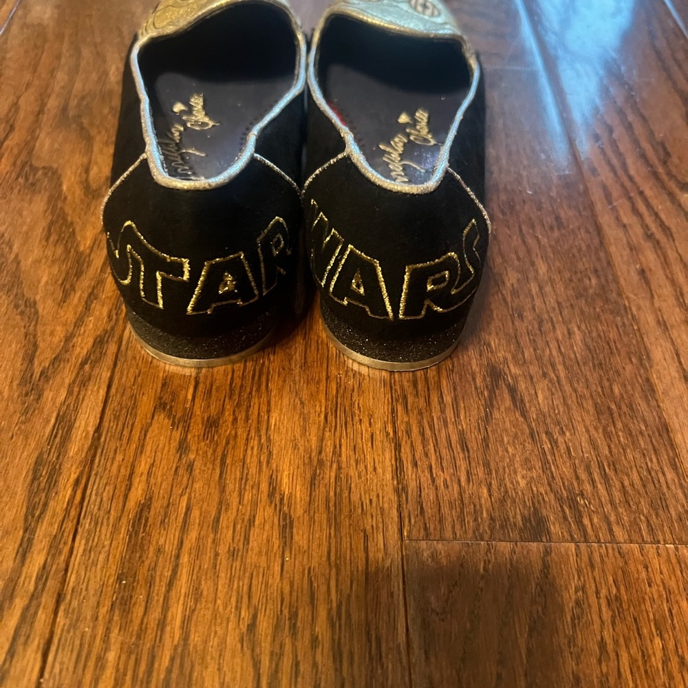 Star Wars C-3PO Gold and Black Loafers - Picture 2 of 4